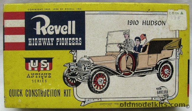 Revell 1/32 1910 Hudson Highway Pioneers - US Antique Series, H82-89 plastic model kit